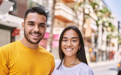 Why Do My Teeth Hurt? 7 Common Reasons That Make Your Teeth Hurt